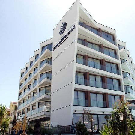 Luxury Premium Finese Hotel Golem  Exterior photo